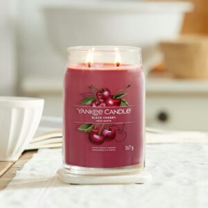 Yankee Candle BLACK CHERRY